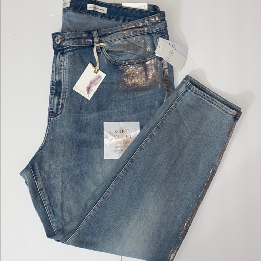 NWT JESSICA SIMPSON denim /jeans curvy/skinny - Plus Sized
